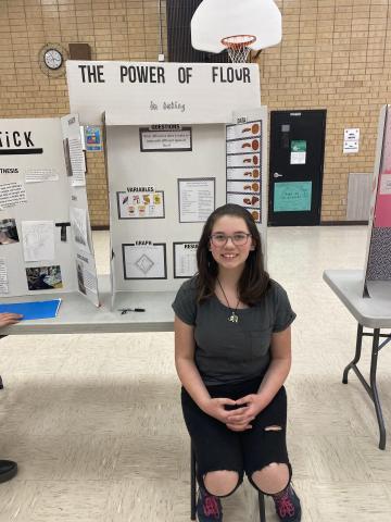 Today our 5th grade classes showed their science fair projects to the school and parents.  Students went through a lot of hard work and challenging experiments to prove their scientific theories.  Great job to all who participated and good luck to those moving onto the district level.