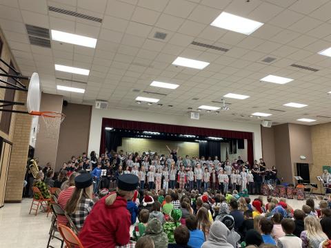Thank you to Diamond Fork choir, band and orchestra for coming to perform for our students. It was a spectacular performance of fun Christmas music!