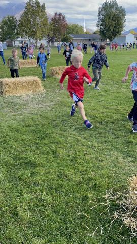 We want to thank everyone who supported our Larsen PTA Fun Run.  It was a huge success.  The students loved running and getting a bracelet after each lap.   Thank you to our PTA for always doing a fabulous job organizing all these events and helping our school in so many ways!
