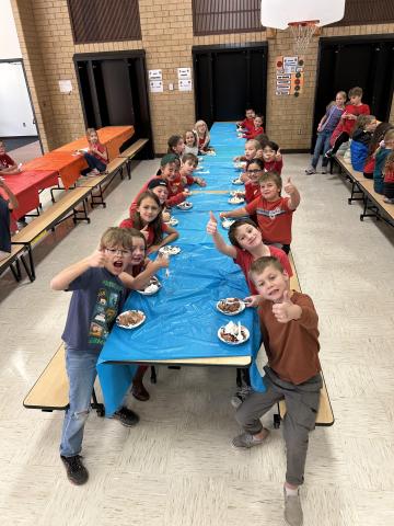 Everyone who submitted an entry into the reflections contest, got to attend an ice cream party!  There were so many amazing projects turned in.  Larsen Elementary is full of very creative and amazing students!